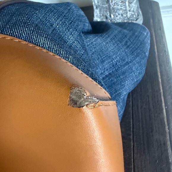 Michael Kor's purse - Picture 8 of 12